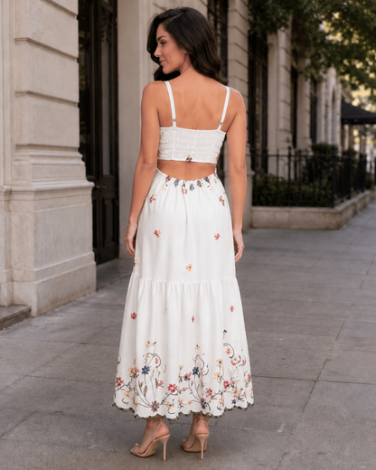 Vestido comprido floral em linho com costas elásticas
