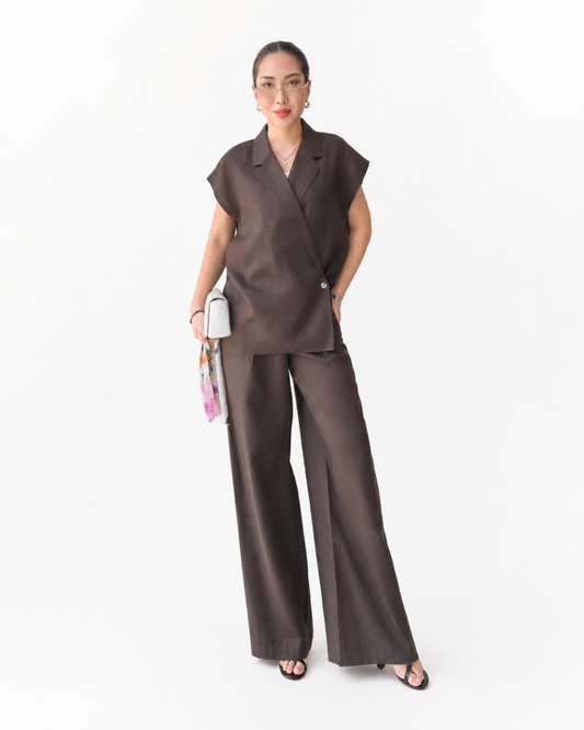Conjunto Elegante de Linho