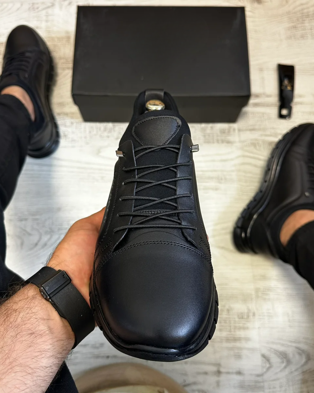 Sapatos desportivos em pele Conforto leve e resistência Costura Para homem