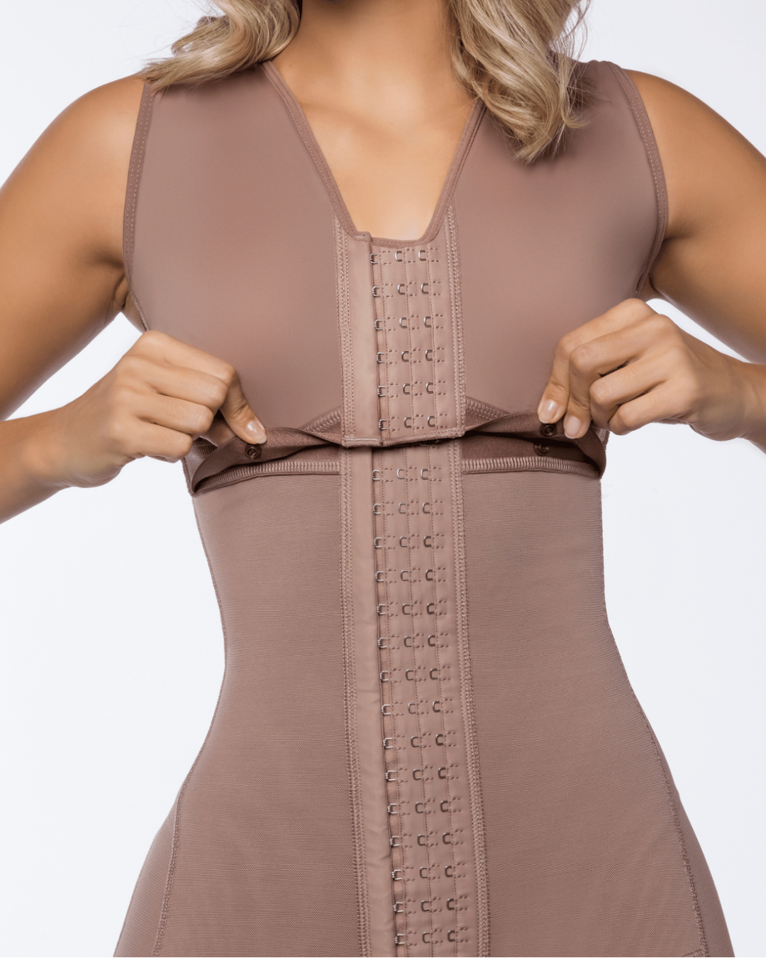 Faixa modeladora de corpo inteiro