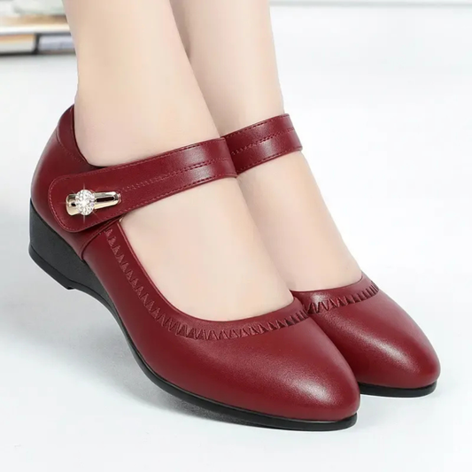 Sapatos de Salão com Salto Médio e Palmilha Acolchoada